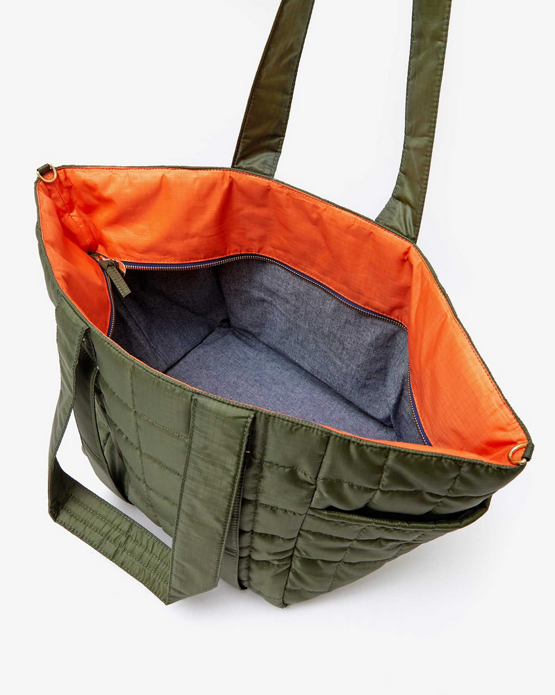 
                  
                    Le Box Tote Sportif Army
                  
                
